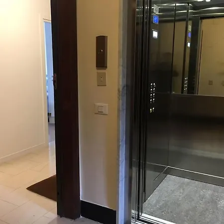 Matteo's Flat Close To Porto Sole דירה *